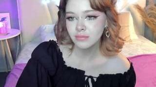Dacota-Bee nude on cam in her Live Sex Chat Room