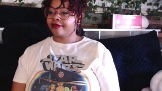 Khaya nude on cam in her Live Sex Chat Room