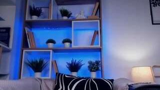 LynneHamlet nude on cam in her Live Sex Chat Room