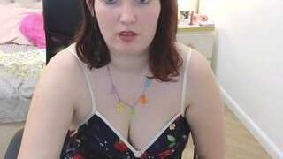 SquirtyAngela nude on cam in her Live Sex Chat Room