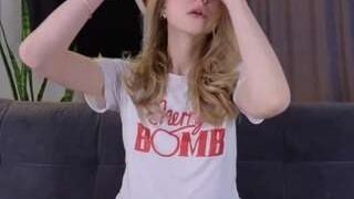 VeronaGriff nude on cam in her Live Sex Chat Room