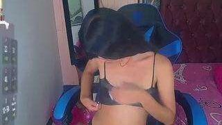 zoeconnor19 nude on cam in her Live Sex Chat Room