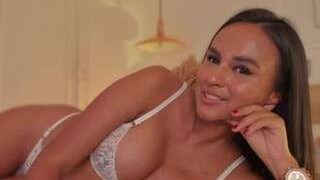 Alana-haze, ? nude on cam in her Live Sex Chat Room
