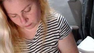 candycream17 nude on cam in her Live Sex Chat Room