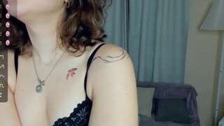 CwenEstridge nude on cam in her Live Sex Chat Room