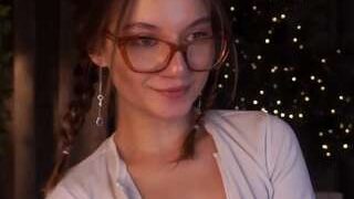 DaisyHacker nude on cam in her Live Sex Chat Room