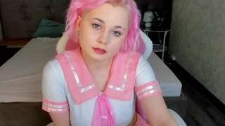 Hellen-Davis nude on cam in her Live Sex Chat Room