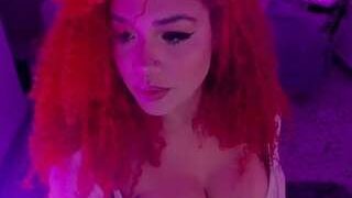 JoyceThompson nude on cam in her Live Sex Chat Room
