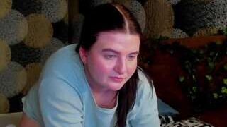 Julie-Brown nude on cam in her Live Sex Chat Room