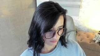 M A R T I N A nude on cam in her Live Sex Chat Room
