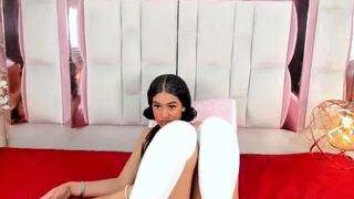 MiaSmith2 nude on cam in her Live Sex Chat Room