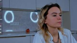 PhilomenaCourtney nude on cam in her Live Sex Chat Room