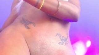 VALENTlNA nude on cam in her Live Sex Chat Room