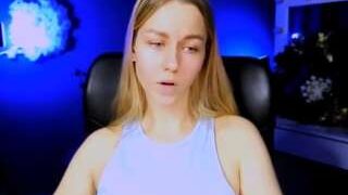velvet-dreamm nude on cam in her Live Sex Chat Room