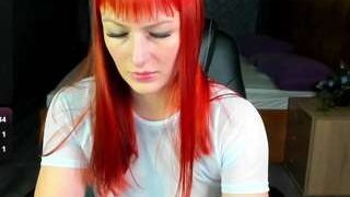 Viktoria-Ellis nude on cam in her Live Sex Chat Room