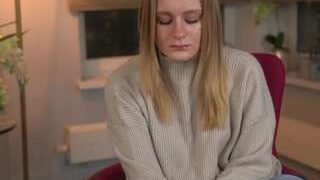 AfraHatchell nude on cam in her Live Sex Chat Room