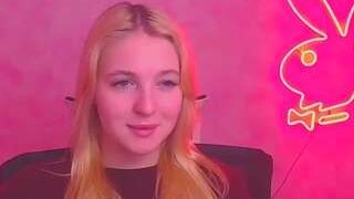 AnnetMur nude on cam in her Live Sex Chat Room