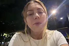Brittanyrosexx nude strip on webcam for live porn chat