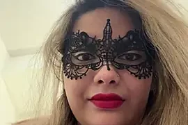 famous_indian_girl nude strip on webcam for live porn chat