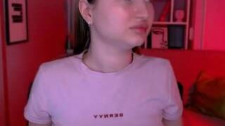 jonsy-style nude on cam in her Live Sex Chat Room