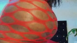 LOVE-LIN nude on cam in her Live Sex Chat Room