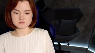 lumuon nude on cam in her Live Sex Chat Room