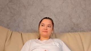 LynBrookins nude on cam in her Live Sex Chat Room