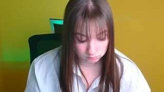 MaryJanneee nude on cam in her Live Sex Chat Room