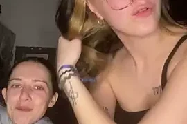 papillonseuse nude strip on webcam for live porn chat