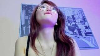 Suki nude on cam in her Live Sex Chat Room
