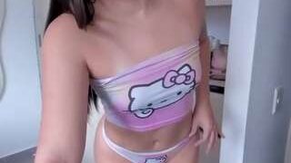 Sweetangie36 nude on cam in her Live Sex Chat Room