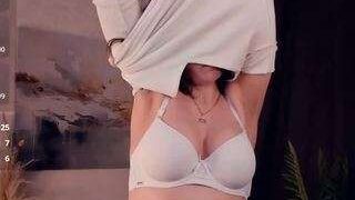 UdelaGrantham nude on cam in her Live Sex Chat Room