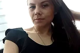 Victoria-17 nude strip on webcam for live porn chat