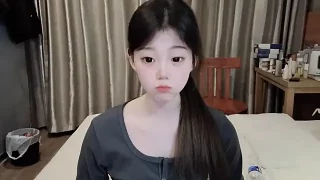 yang-yang-yang nude strip on webcam for live porn chat