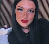 LizaRoxx nude strip on webcam for live porn chat