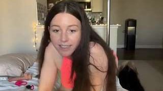 Arielview nude on cam in her Live Sex Chat Room