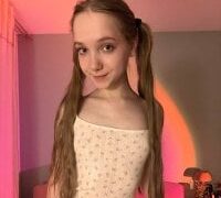 bambi_lu nude strip on webcam for live porn chat