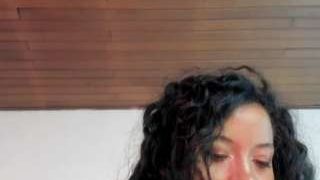 Imwildflower nude on cam in her Live Sex Chat Room