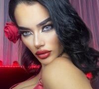 MistressBelleNoire nude strip on webcam for live porn chat