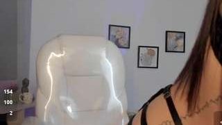 Skyy-jonnes nude on cam in her Live Sex Chat Room