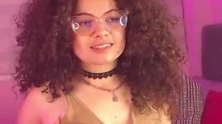 SuzieBluee nude on cam in her Live Sex Chat Room