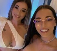 The_Spice_Girls nude strip on webcam for live porn chat