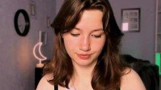 tiffany-sika nude on cam in her Live Sex Chat Room