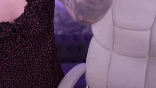 TinaMelt nude on cam in her Live Sex Chat Room