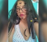 Sugar_mommy_here nude strip on webcam for live porn chat