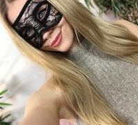 mbcaanna nude strip on webcam for live porn chat