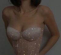 Oozz-kiti nude strip on webcam for live porn chat