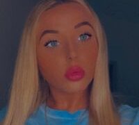 Strongqueen nude strip on webcam for live porn chat