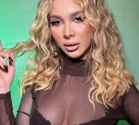 Tella_dream nude strip on webcam for live porn chat