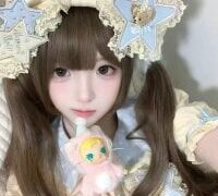tiantian-26 nude strip on webcam for live porn chat